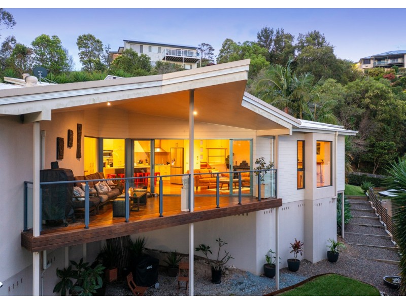 25 St Andrews Court, Tallwoods Village NSW 2430