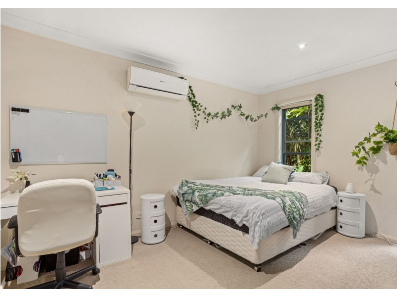 25 St Andrews Court, Tallwoods Village NSW 2430