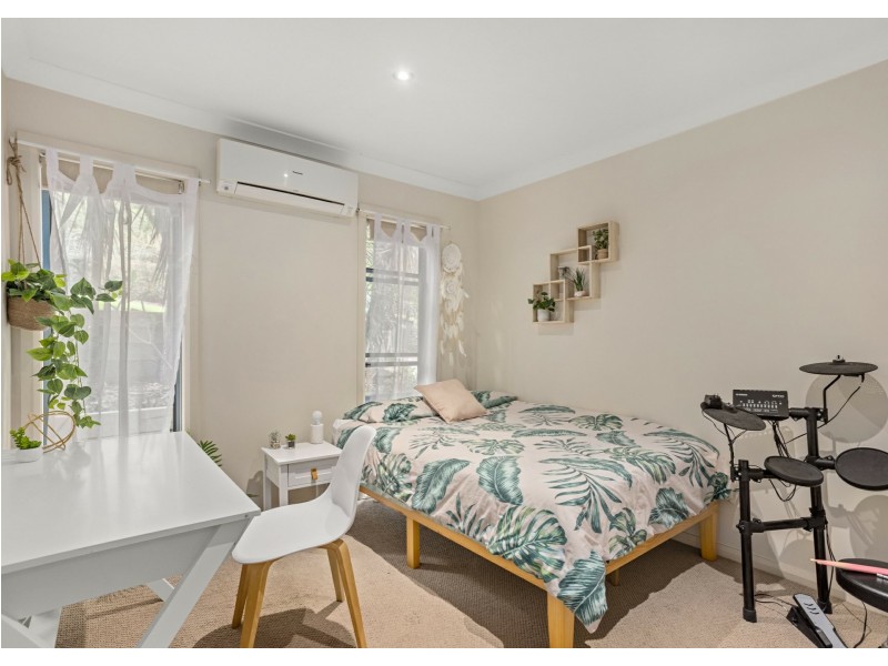 25 St Andrews Court, Tallwoods Village NSW 2430