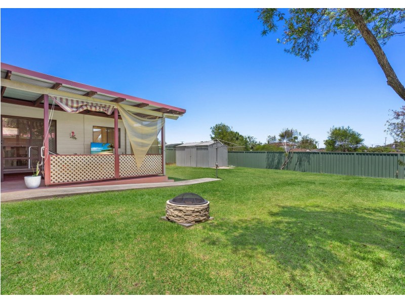 24 Bangalow Place, Taree NSW 2430