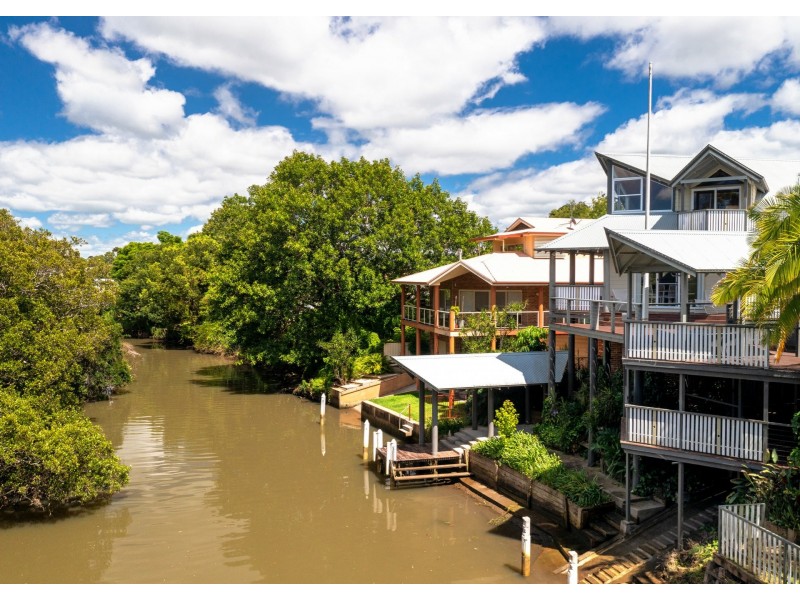 16a Crescent Avenue, Taree NSW 2430