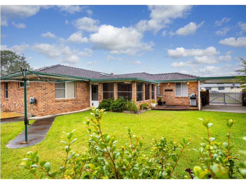 50 Kurrajong Crescent, Taree NSW 2430