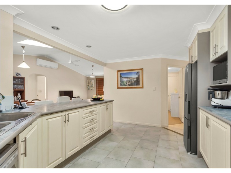 50 Kurrajong Crescent, Taree NSW 2430