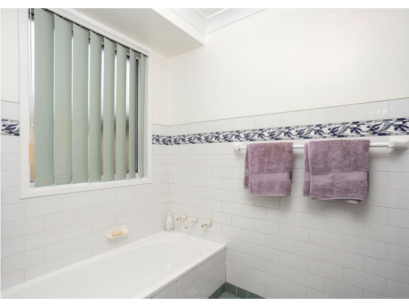 50 Kurrajong Crescent, Taree NSW 2430