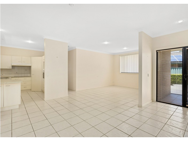 1/12 Rohini Place, Taree NSW 2430