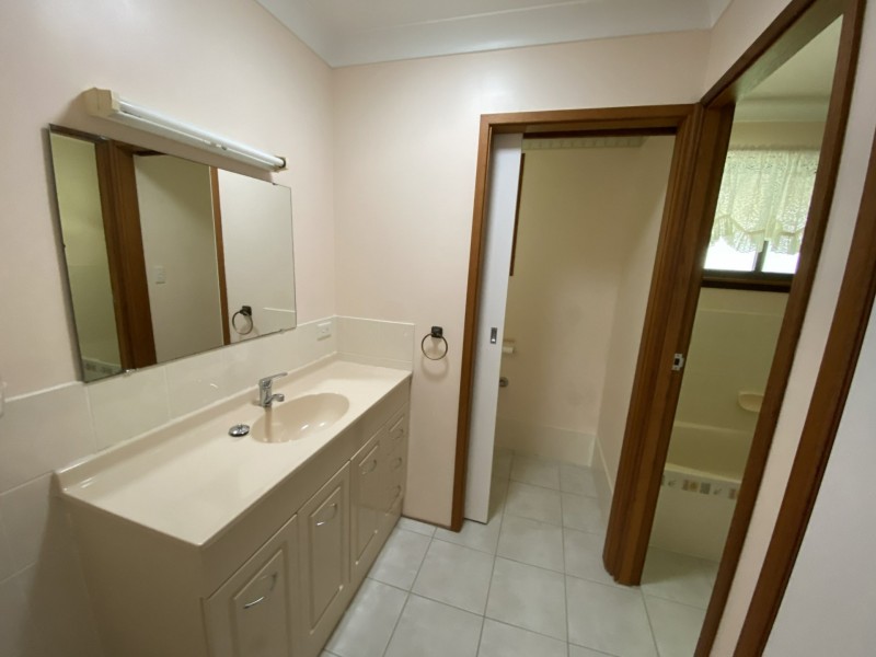 10 Peveril Street, Tinonee NSW 2430