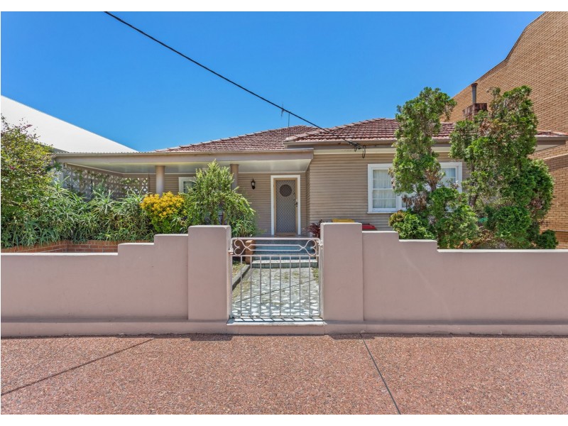 59 Pulteney Street, Taree NSW 2430