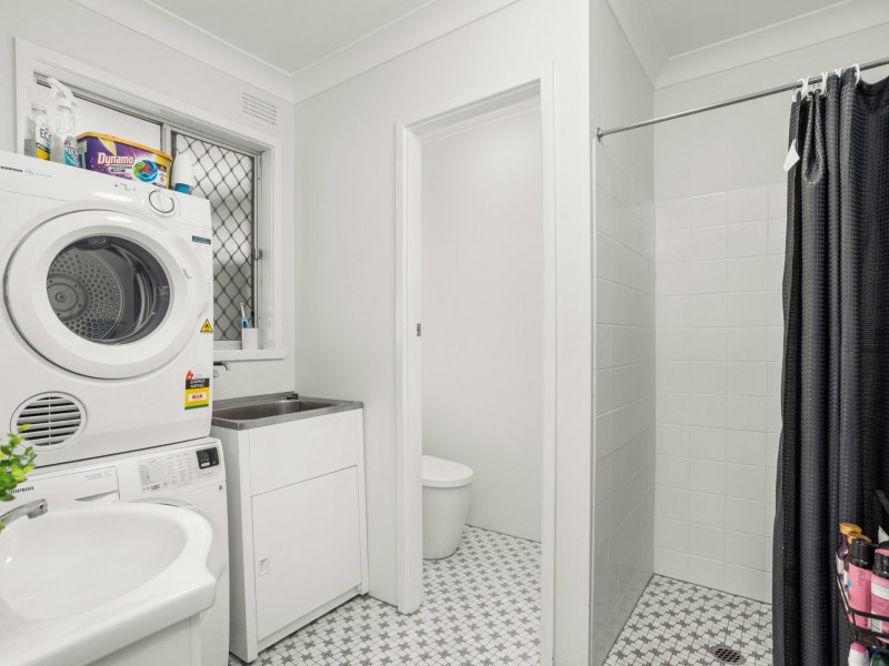 1 & 2/18 Nicoll Street, Taree NSW 2430