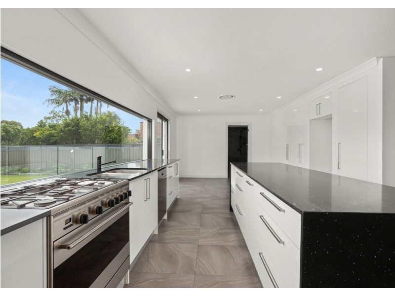 10 Cottonwood Street, Taree NSW 2430