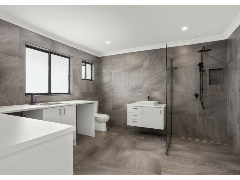 10 Cottonwood Street, Taree NSW 2430