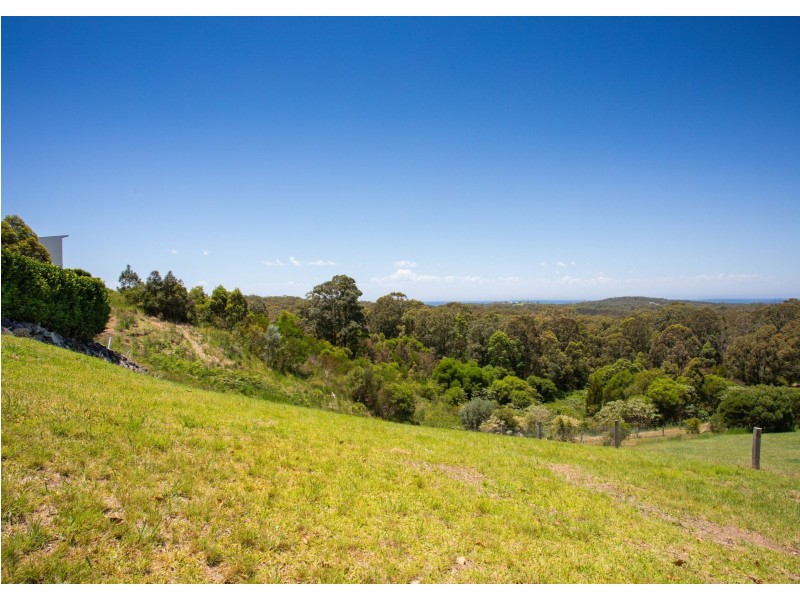 4 Clearview Crescent, Tallwoods Village NSW 2430