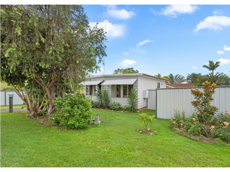 49 Kanangra Drive, Taree NSW 2430