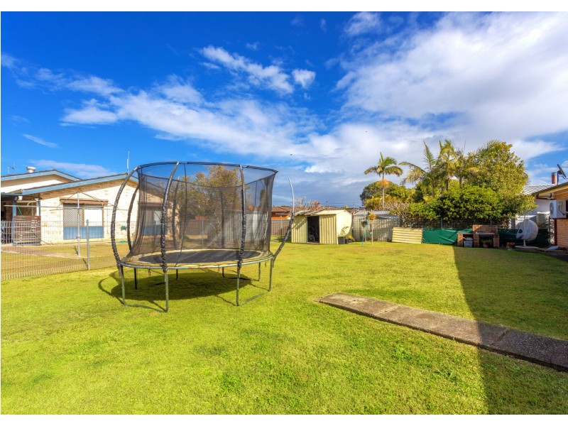 12 Arkana Avenue, Cundletown NSW 2430