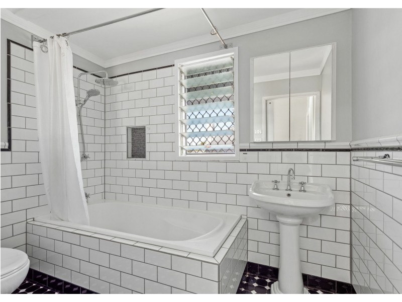 89 Commerce Street, Taree NSW 2430