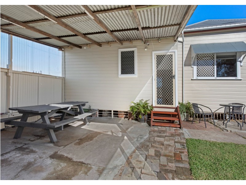 89 Commerce Street, Taree NSW 2430