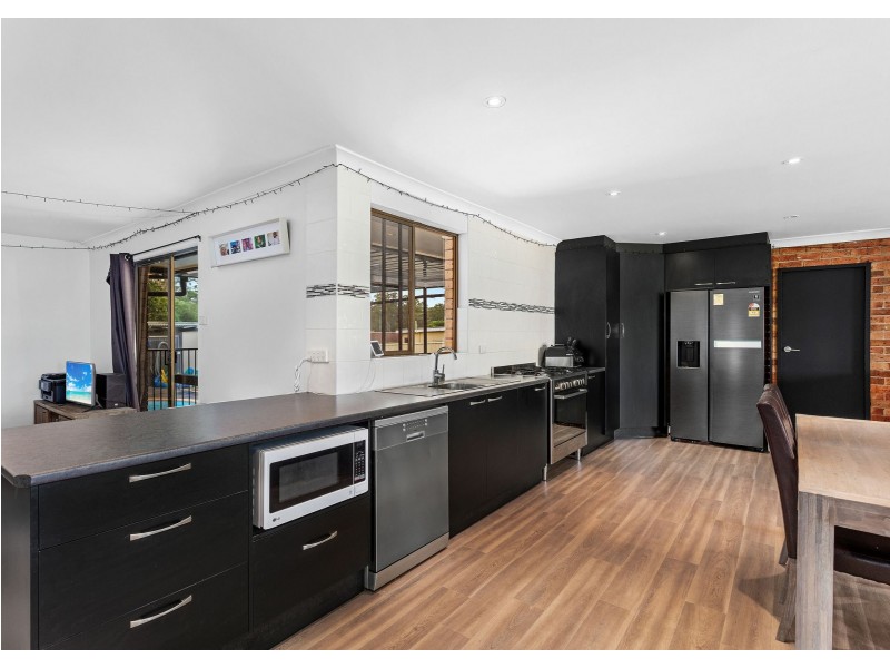14 Hickory Crescent, Taree NSW 2430