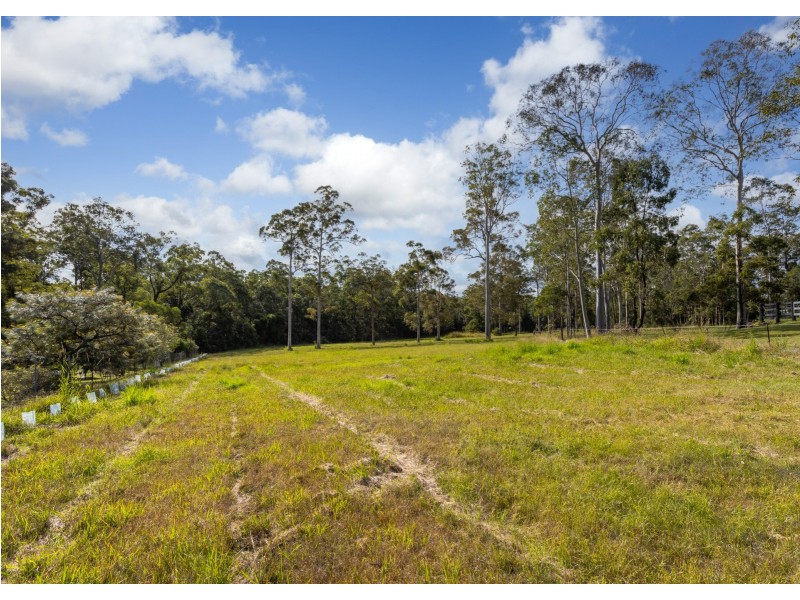 5 Clare Place, Taree NSW 2430