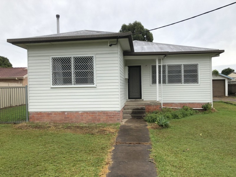 10 Plover Street, Taree NSW 2430