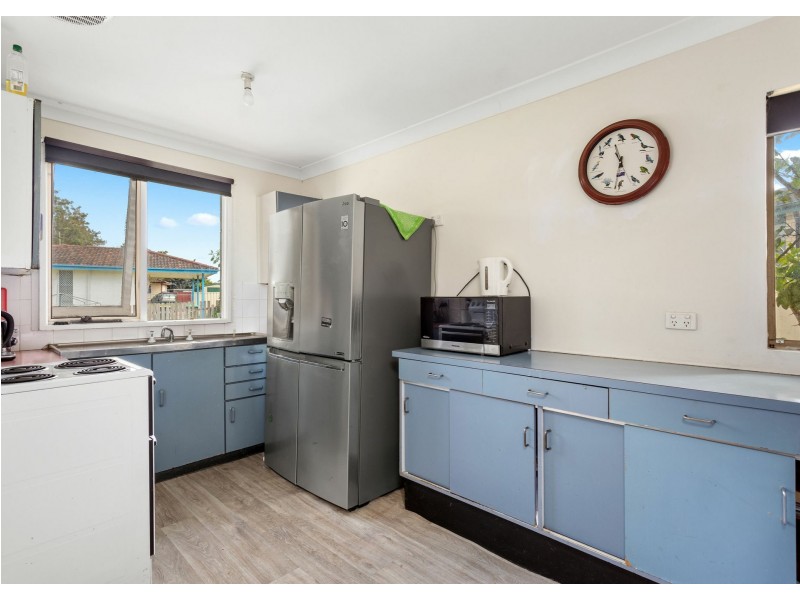 6 Mawarra Place, Taree NSW 2430