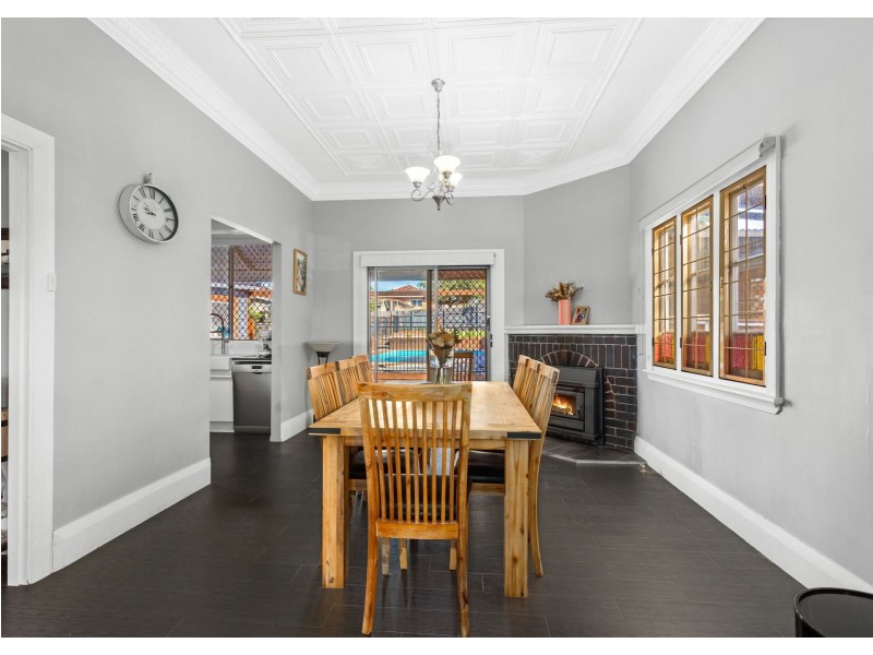 42 Flett Street, Taree NSW 2430