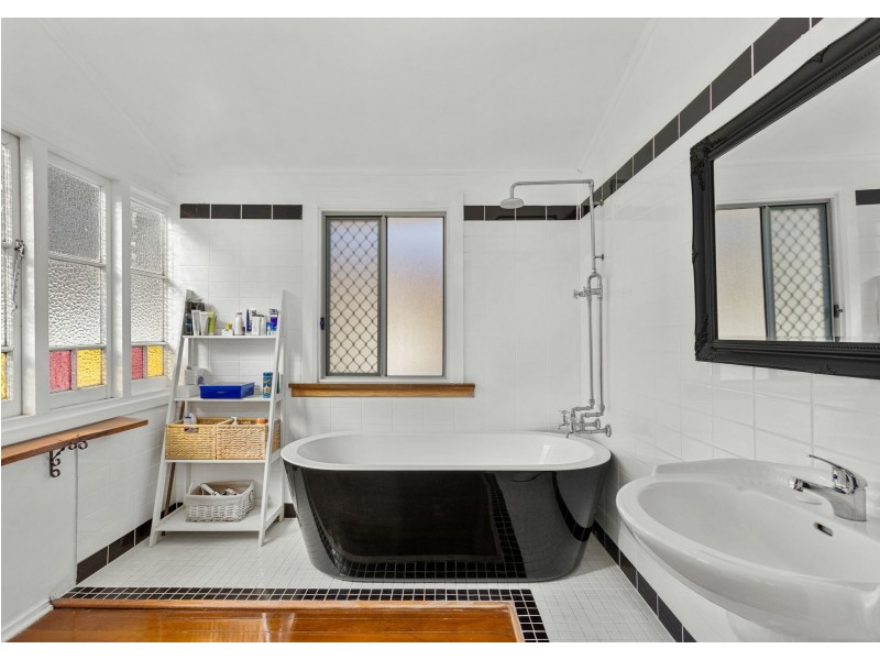 42 Flett Street, Taree NSW 2430