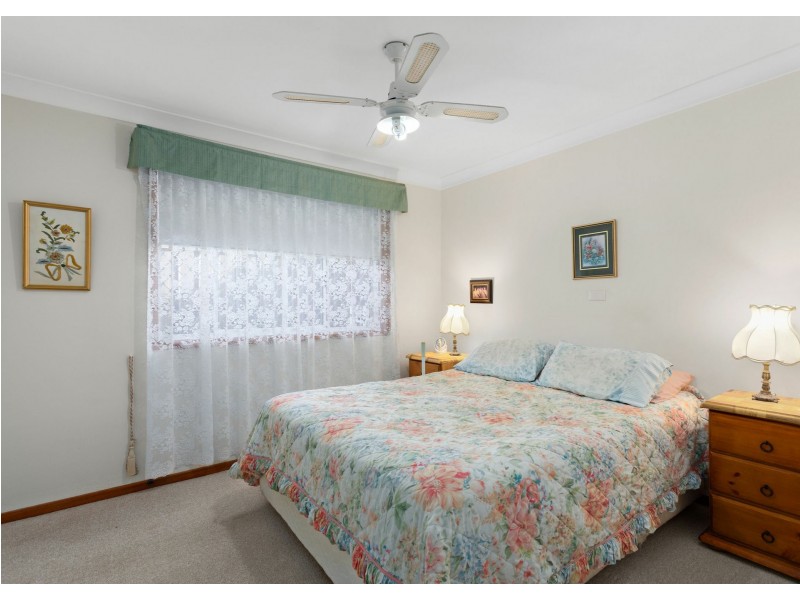 27 Amaroo Drive, Taree NSW 2430