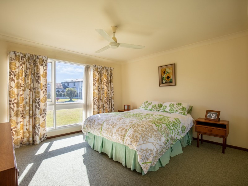 15 Jacaranda Avenue, Taree NSW 2430