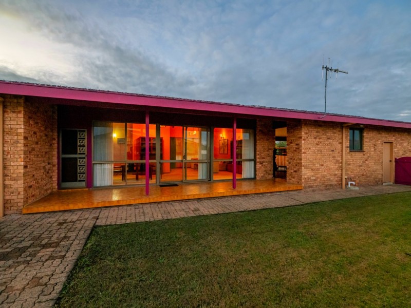 15 Jacaranda Avenue, Taree NSW 2430