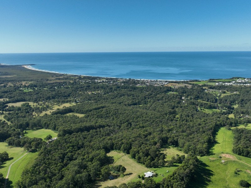 5 Cape View Way, Tallwoods Village NSW 2430