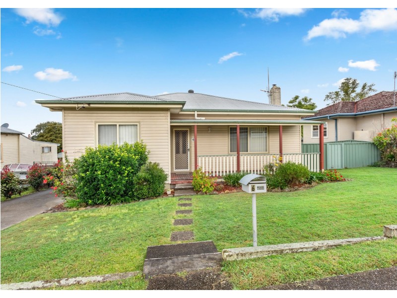 6 Nicoll Street, Taree NSW 2430