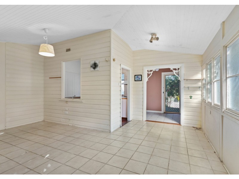 21 Flett Street, Taree NSW 2430