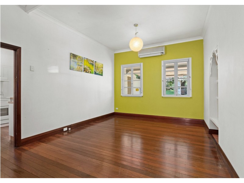 21 Flett Street, Taree NSW 2430