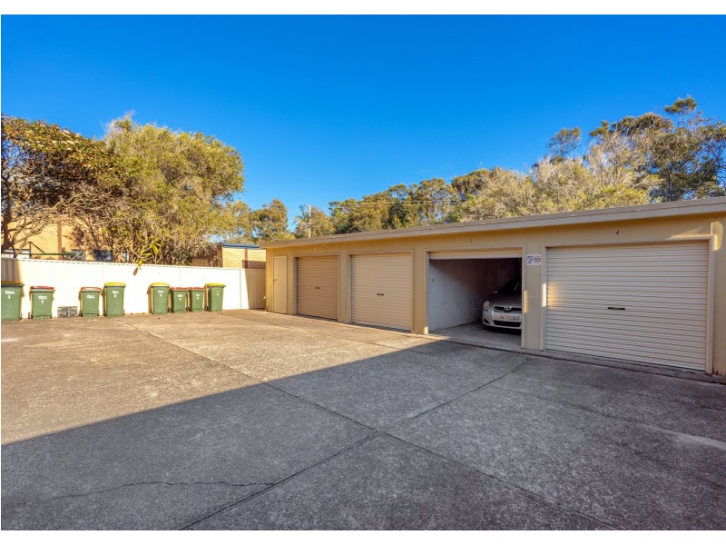 1/45 Hall Street, Old Bar NSW 2430