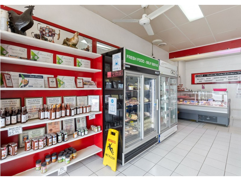 Wingham Gourmet Meat & Chicken, Wingham NSW 2429