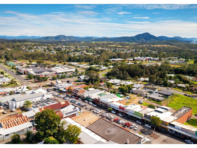 Wingham Gourmet Meat & Chicken, Wingham NSW 2429