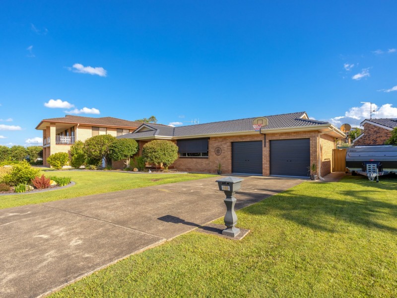 12 Glenhaven Street, Taree NSW 2430