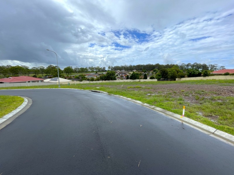 7 Melinga Place, Taree NSW 2430