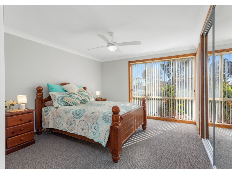 11 Banksia Close, Manning Point NSW 2430