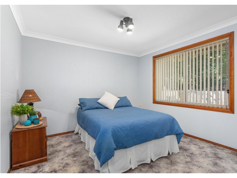 11 Banksia Close, Manning Point NSW 2430