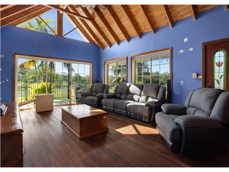 159 Bull Hill Road, Tinonee NSW 2430