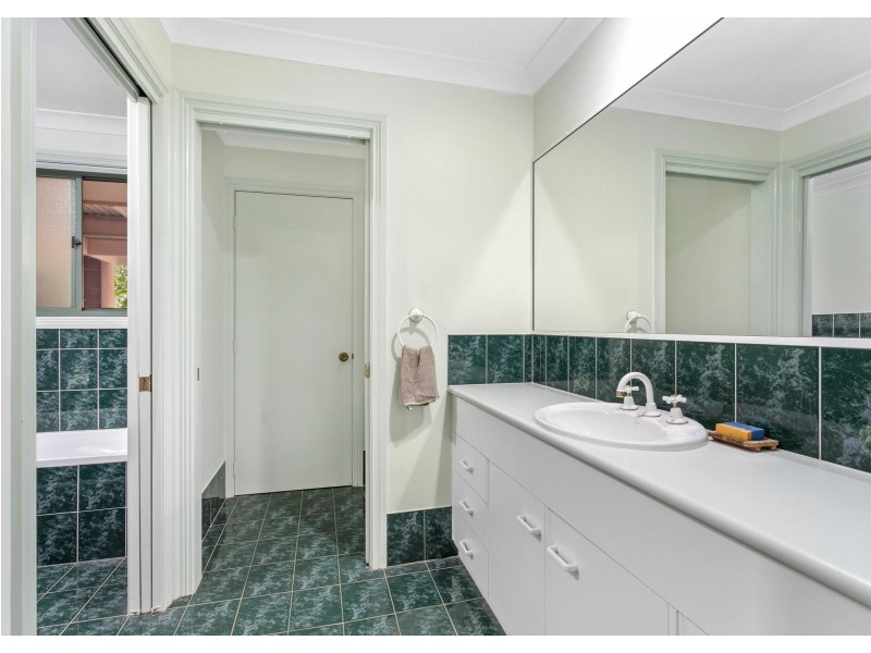 24 Gunbar Road, Taree NSW 2430