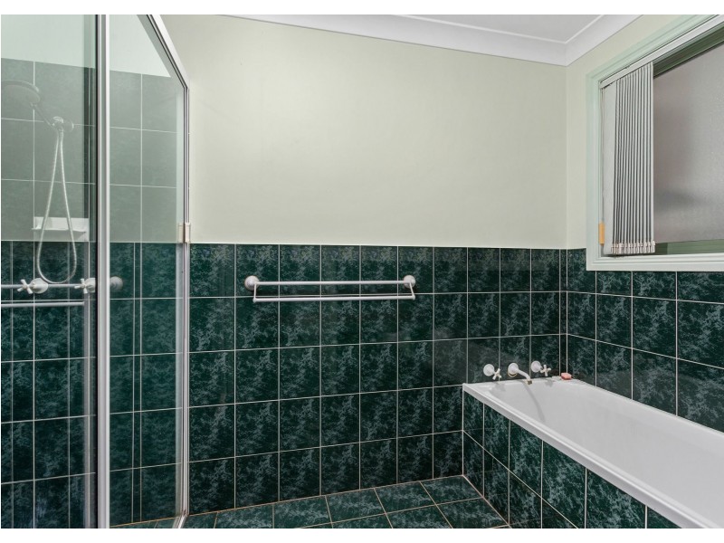 24 Gunbar Road, Taree NSW 2430