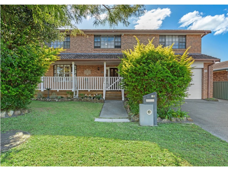 19 Bushland Drive, Taree NSW 2430