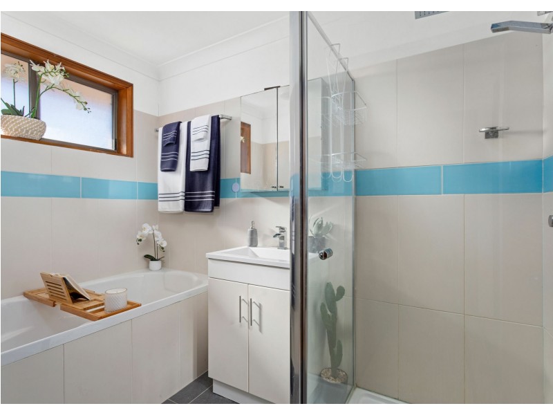 19 Bushland Drive, Taree NSW 2430