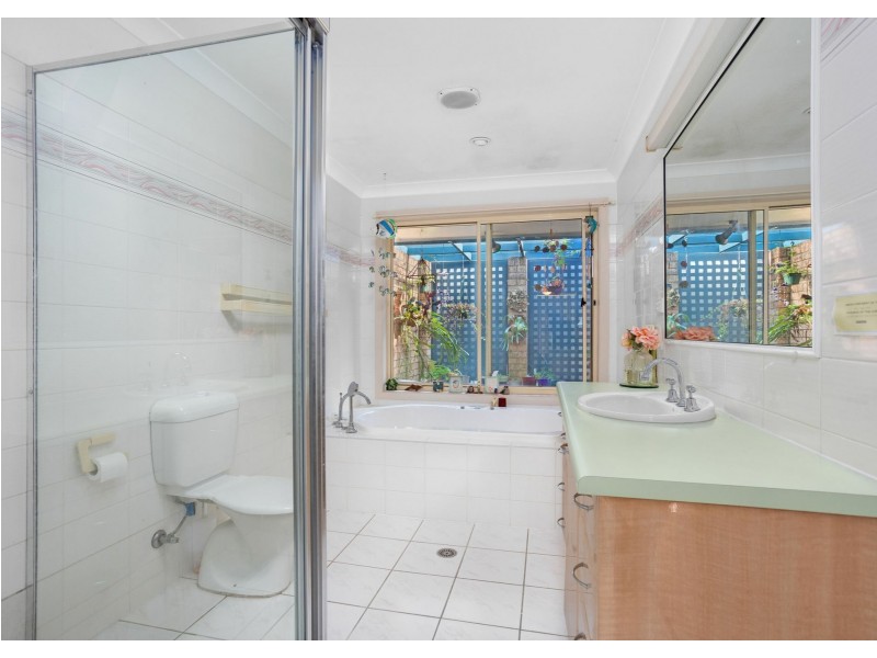 18 Gunbar Road, Taree NSW 2430