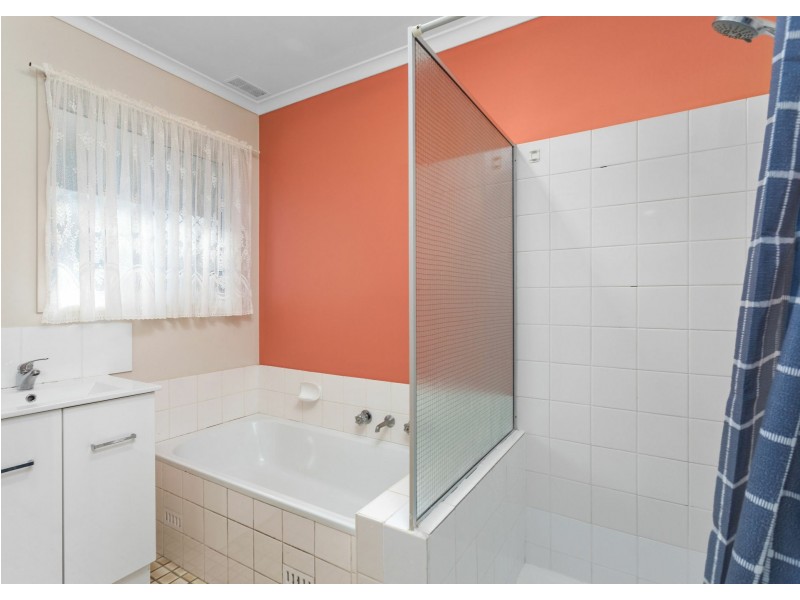 4 Fisher Street, Taree NSW 2430