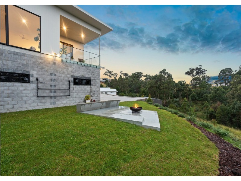 7 Gum Blossom Place, Tallwoods Village NSW 2430