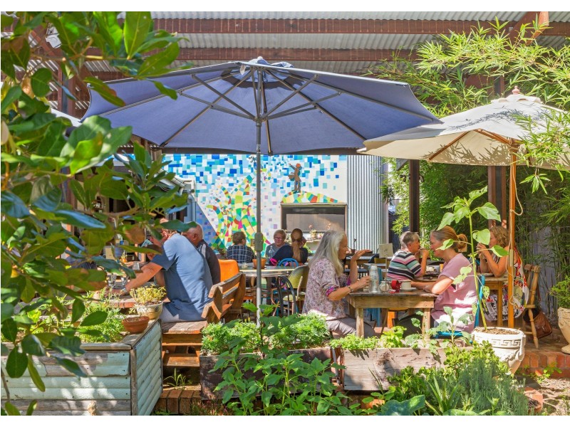 99 Isabella Street, Wingham NSW 2429