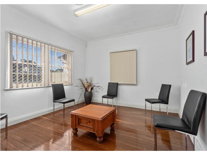 74 Commerce Street, Taree NSW 2430