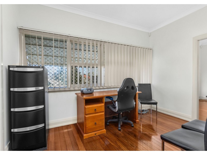 74 Commerce Street, Taree NSW 2430